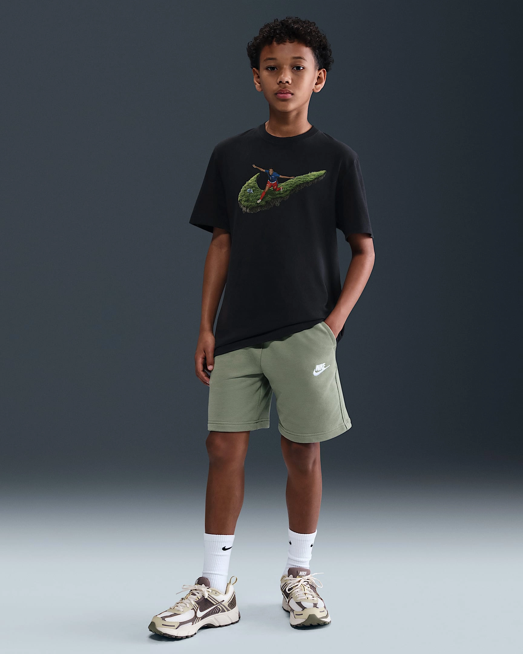 Caitlin Clark sin "So Win" Nike-trøye for store barn: Vinn stort, rock stil! Basketballglede på sitt beste!